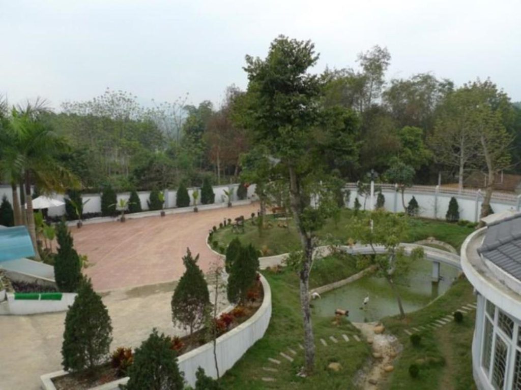 Khách sạn Huong Ly and Resort (Thôn Quảng Phúc)